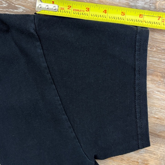 Don't Touch Me Black T Shirt Size M  Hellen Jo Art to Wear Empowered Women Face - Picture 8 of 10